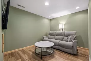 7221 Cornelia Dr, Edina, MN 55435 - Photo 31