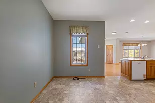 2129 Bard Ct, Faribault, MN 55021 - Photo 13