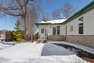2129 Bard Court, Faribault, MN 55021 - Photo 5