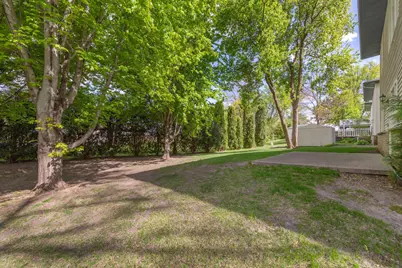 2129 Bard Court, Faribault, MN 55021 - Photo 9