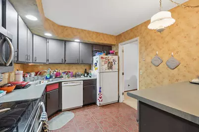 2465 Londin Lane E #401, Maplewood, MN 55119 - Photo 13