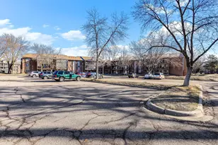 3850 Plymouth Blvd, Plymouth, MN 55446 - Photo 33