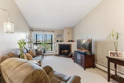 3850 Plymouth Boulevard #323, Plymouth, MN 55446 - Photo 19