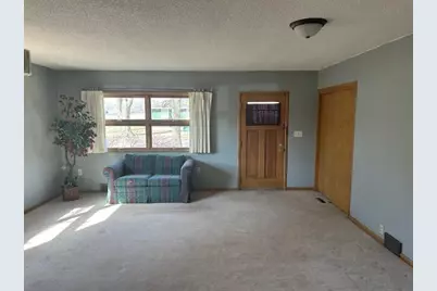 823 Columbus Avenue, Westbrook, MN 56183 - Photo 5