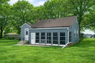 823 Columbus Ave, Westbrook, MN 56183 - Photo 1