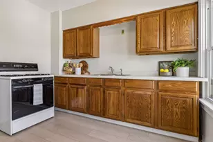 1871 Hyacinth Ave E, Saint Paul, MN 55119 - Photo 13
