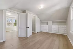 1871 Hyacinth Ave E, Saint Paul, MN 55119 - Photo 15