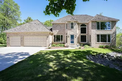 8973 Knoble Court, Eden Prairie, MN 55347 - Photo 3