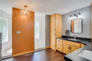 8973 Knoble Ct, Eden Prairie, MN 55347 - Photo 29