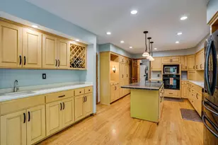 8973 Knoble Ct, Eden Prairie, MN 55347 - Photo 19
