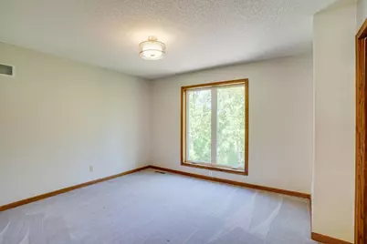8973 Knoble Court, Eden Prairie, MN 55347 - Photo 21