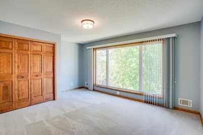 8973 Knoble Court, Eden Prairie, MN 55347 - Photo 33