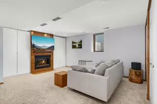 1751 Juliet Ave, Saint Paul, MN 55105 - Photo 5