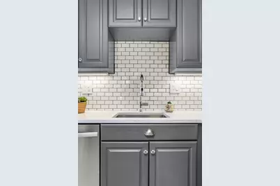 1751 Juliet Avenue, Saint Paul, MN 55105 - Photo 17