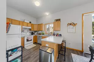 1313 Constitutional Dr, Northfield, MN 55057 - Photo 13