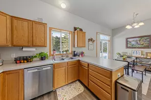 1313 Constitutional Dr, Northfield, MN 55057 - Photo 17