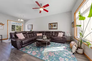 1313 Constitutional Dr, Northfield, MN 55057 - Photo 3