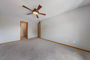 1313 Constitutional Dr, Northfield, MN 55057 - Photo 21