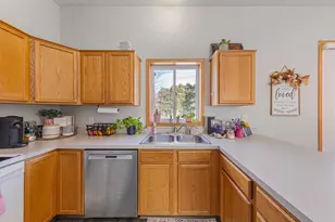 1313 Constitutional Dr, Northfield, MN 55057 - Photo 13