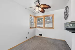 1665 Abell St, Saint Paul, MN 55117 - Photo 11