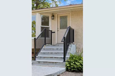 1030 Prior Avenue S, Saint Paul, MN 55116 - Photo 3