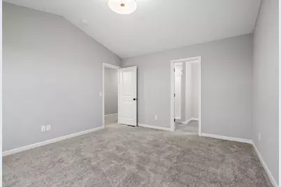 664 47th Avenue NE, Saint Cloud, MN 56304 - Photo 9