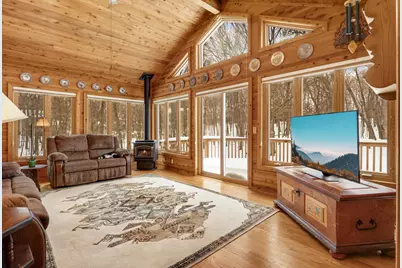 2031 Timberwood Drive, Chanhassen, MN 55317 - Photo 15