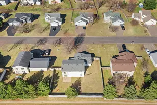 800 11th Ave SW, Isanti, MN 55040 - Photo 21