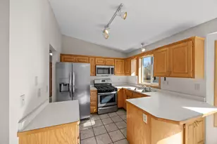 800 11th Ave SW, Isanti, MN 55040 - Photo 11