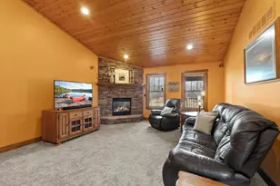 32126 Hornsby St NE, North Branch, MN 55056 - Photo 7