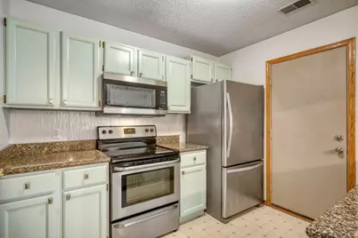 2017 Southcross Drive W #707, Burnsville, MN 55306 - Photo 9