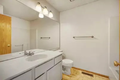 2017 Southcross Drive W #707, Burnsville, MN 55306 - Photo 19