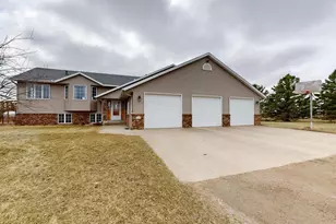 6335 1st Ave W, Willmar, MN 56201 - Photo 63