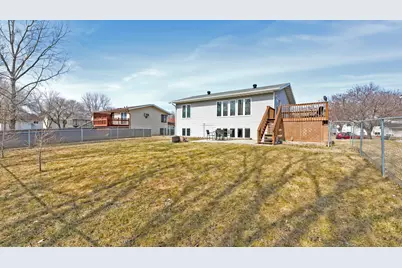 2933 Heatherwood Circle S, Moorhead, MN 56560 - Photo 5