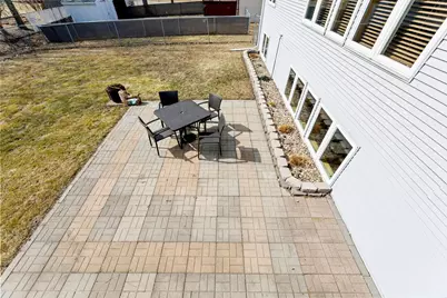 2933 Heatherwood Circle S, Moorhead, MN 56560 - Photo 3