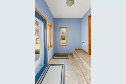 2933 Heatherwood Circle S, Moorhead, MN 56560 - Photo 7