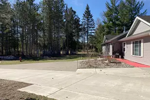 309 Birch Ct, Park Rapids, MN 56470 - Photo 3