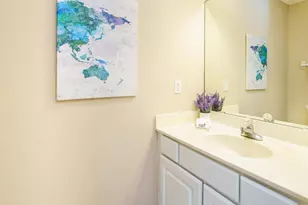 9125 Medley Cir, Golden Valley, MN 55427 - Photo 19