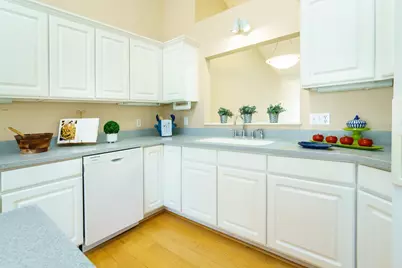 9125 Medley Circle, Golden Valley, MN 55427 - Photo 5