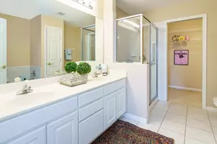 9125 Medley Cir, Golden Valley, MN 55427 - Photo 21