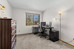 7646 13th St N, Oakdale, MN 55128 - Photo 9