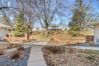 7646 13th Street N, Oakdale, MN 55128 - Photo 11