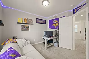 799 Roselyn Dr, Victoria, MN 55386 - Photo 25