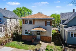 1094 25th Ave SE, Minneapolis, MN 55414 - Photo 1