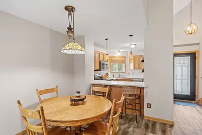 14172 Heywood Path, Apple Valley, MN 55124 - Photo 7