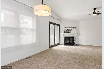 5329 Highpointe Terrace, Bloomington, MN 55437 - Photo 7