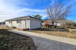 312 S Tyler St, Tyler, MN 56178 - Photo 39