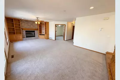 8433 Upland Lane N, Maple Grove, MN 55311 - Photo 3