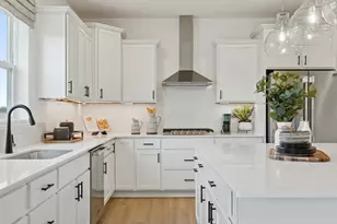 8607 183rd St W, Lakeville, MN 55044 - Photo 3