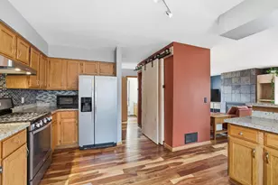 180 Bayberry Ave Ct, Stillwater, MN 55082 - Photo 5